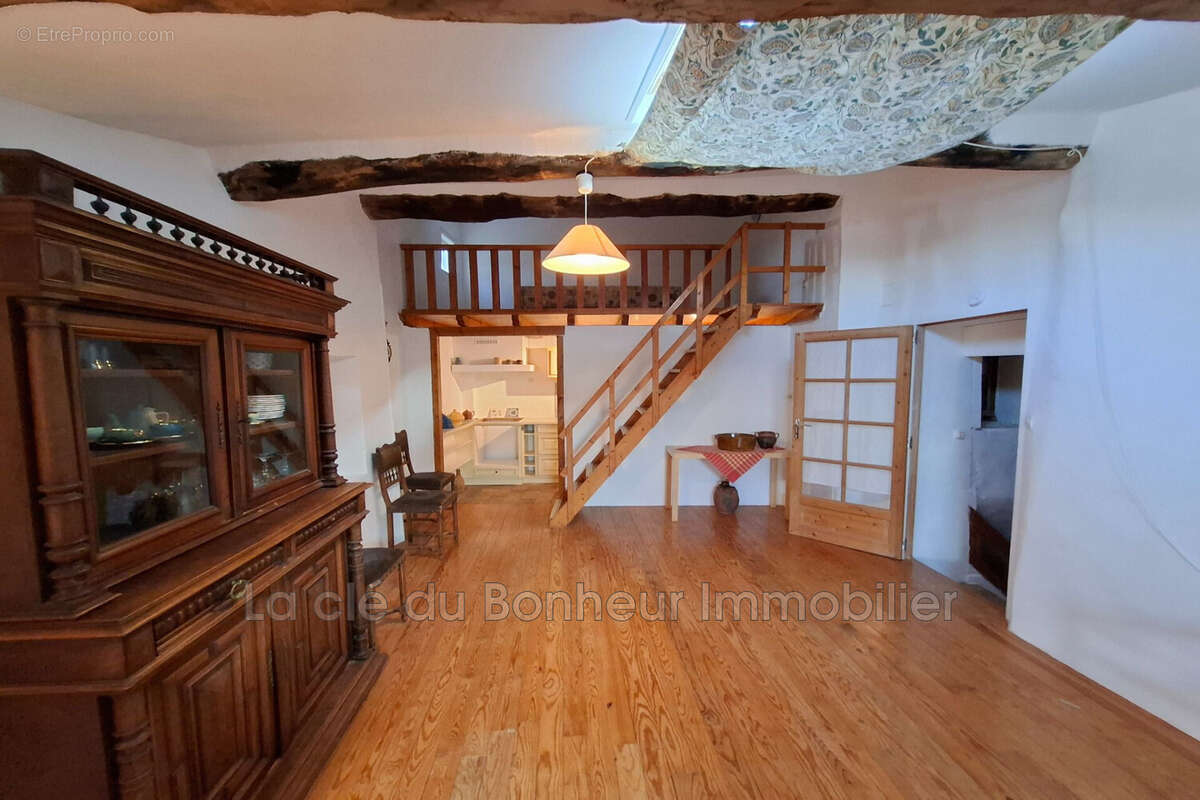 Maison à MOUSTIERS-SAINTE-MARIE