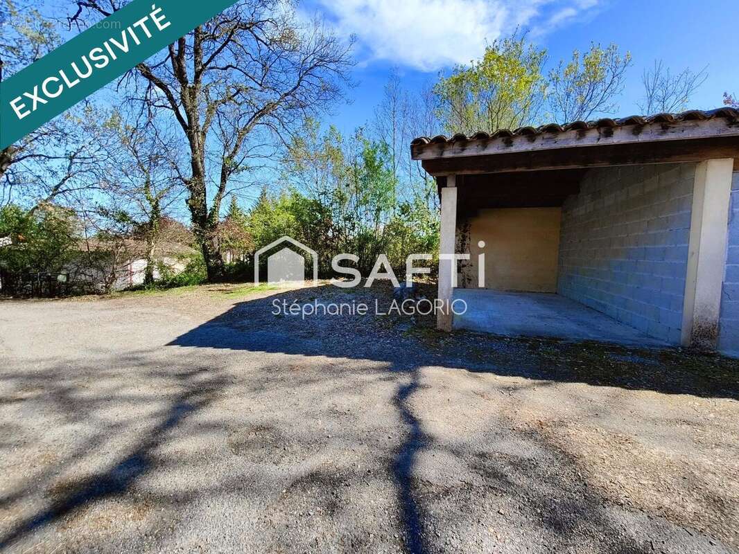 Appartement 72 m² à Saint-Sauveur  - photo 7