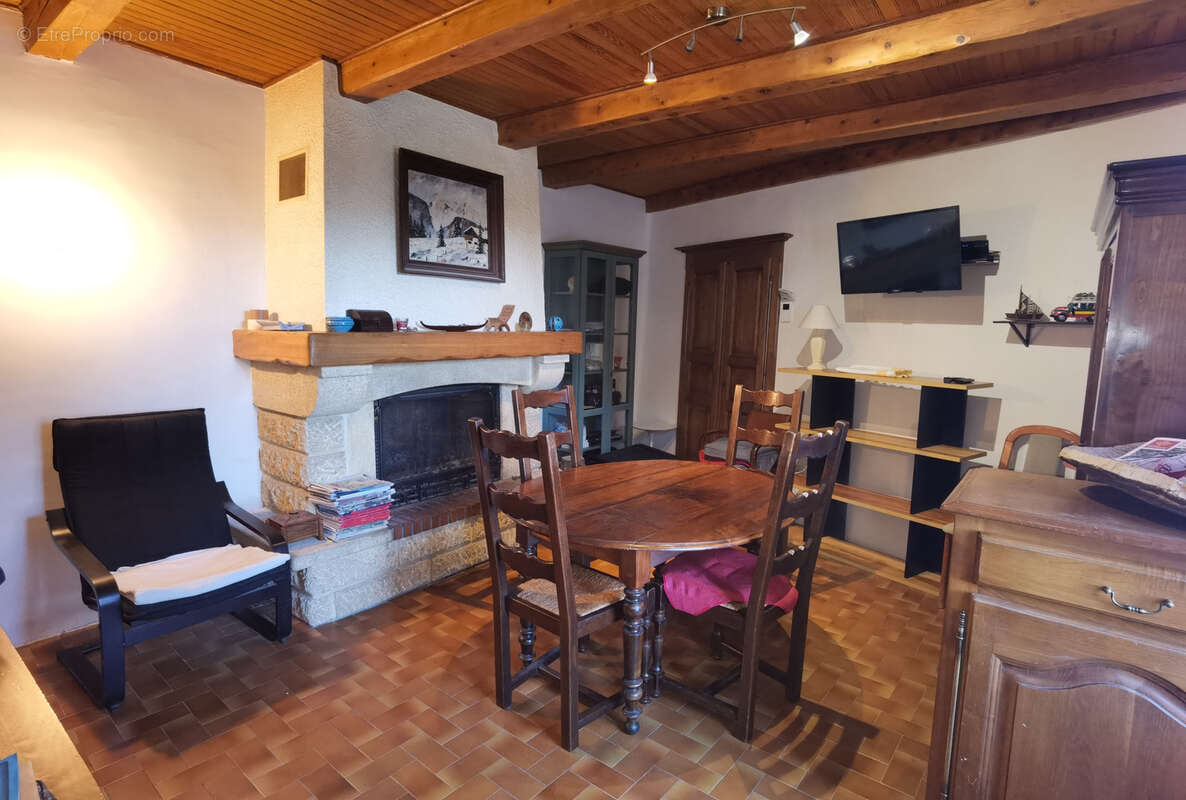 Maison de village à fort potentiel - photo 8