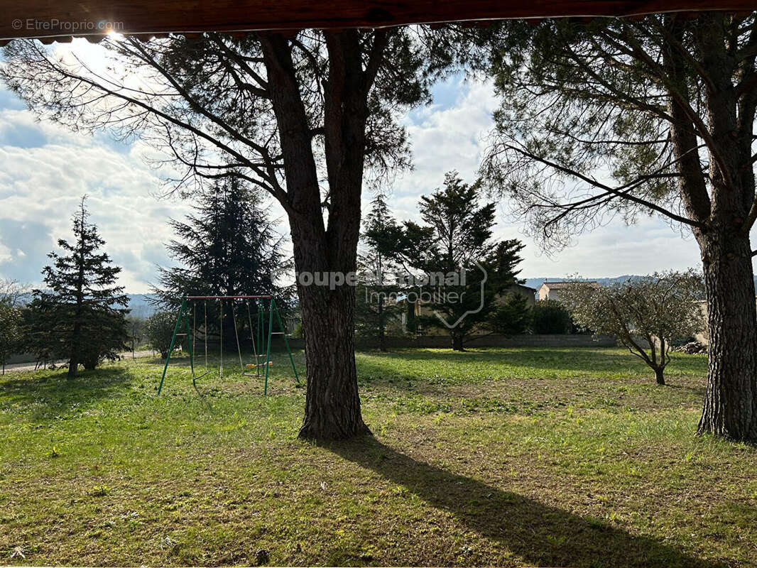 Maison à SAINT-ETIENNE-DU-GRES