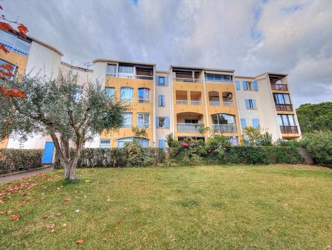 Appartement à FREJUS