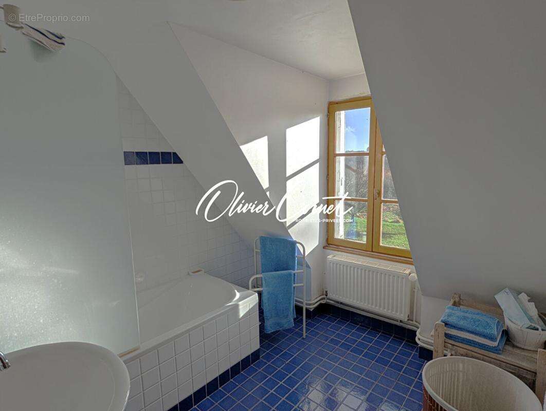 Maison à SAINT-DENIS-D'AUTHOU