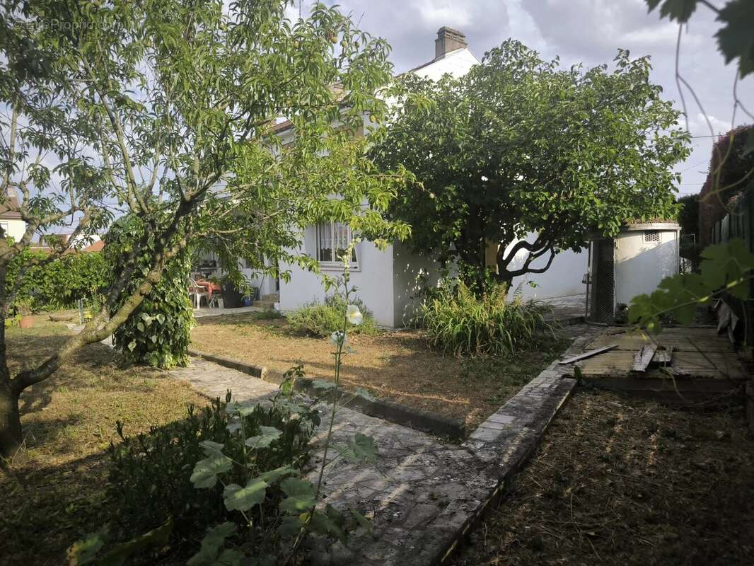 Maison à BERTRANGE