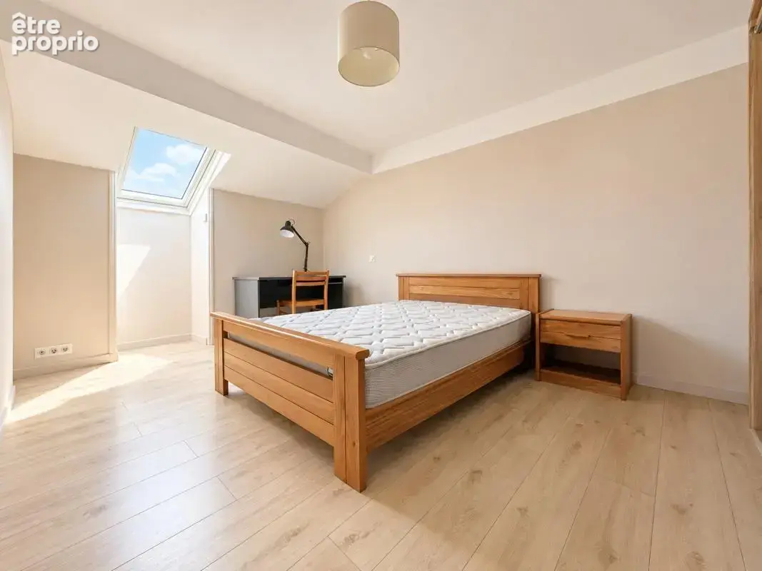 Maison 6 pièces 130 m² à vendre à La Roche-Sur-Yon (85000) - photo 13