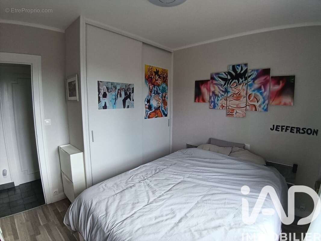 Maison 160 m² à Louzy  - photo 9