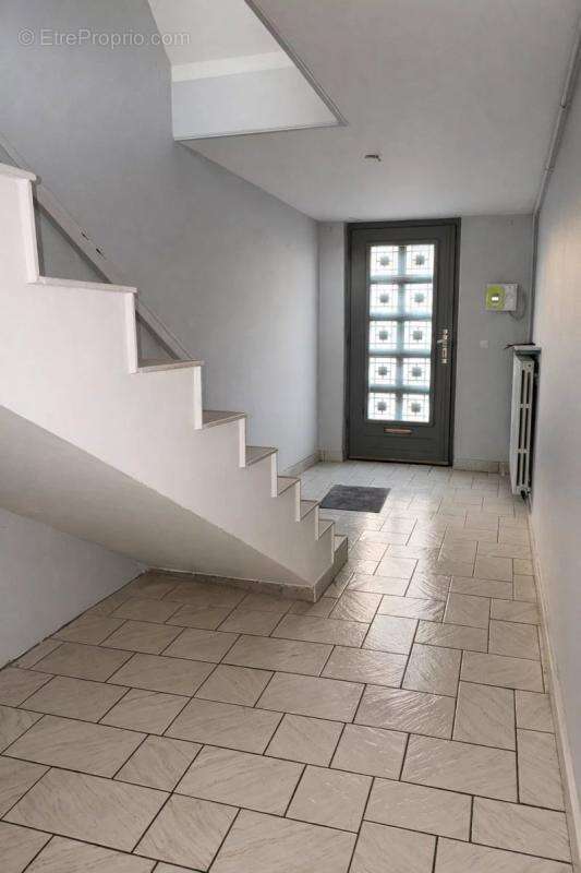 Maison à SAULNY
