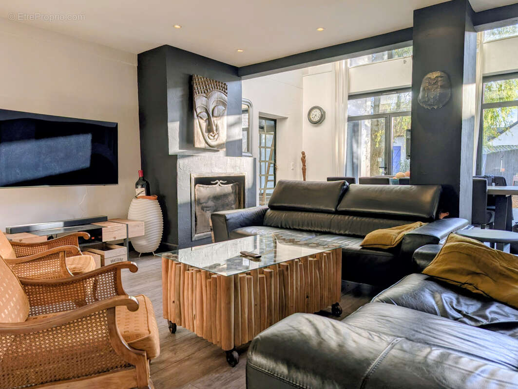 Maison à SAINT-JEAN-DE-LA-RUELLE