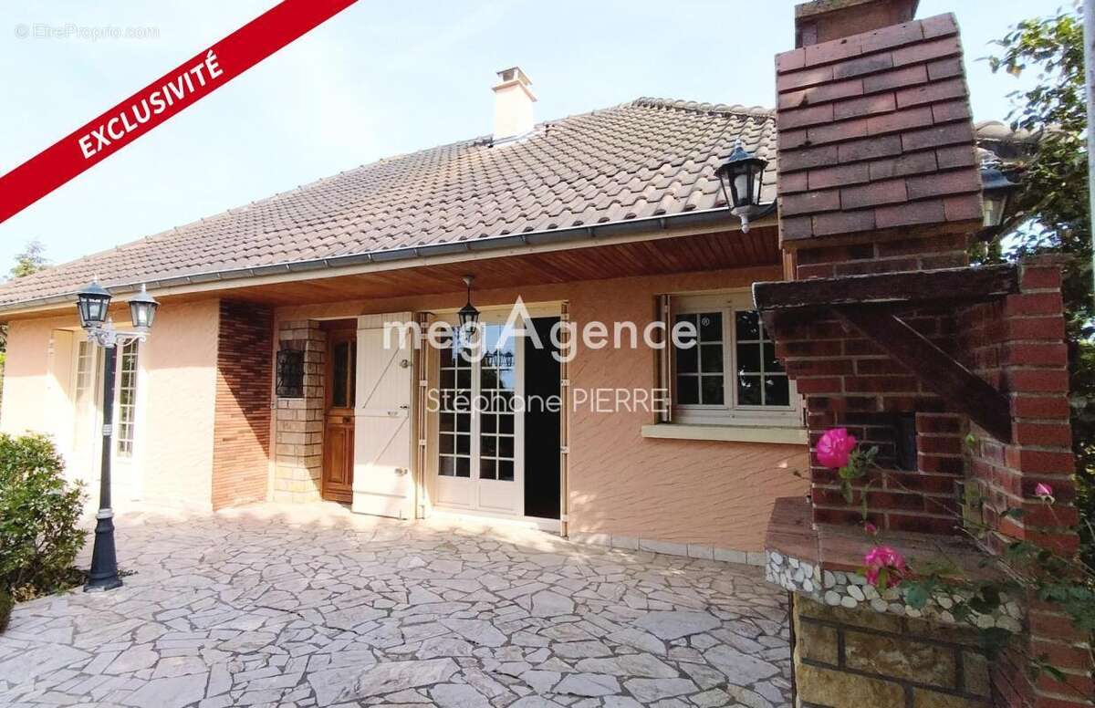 Maison à PREMILHAT
