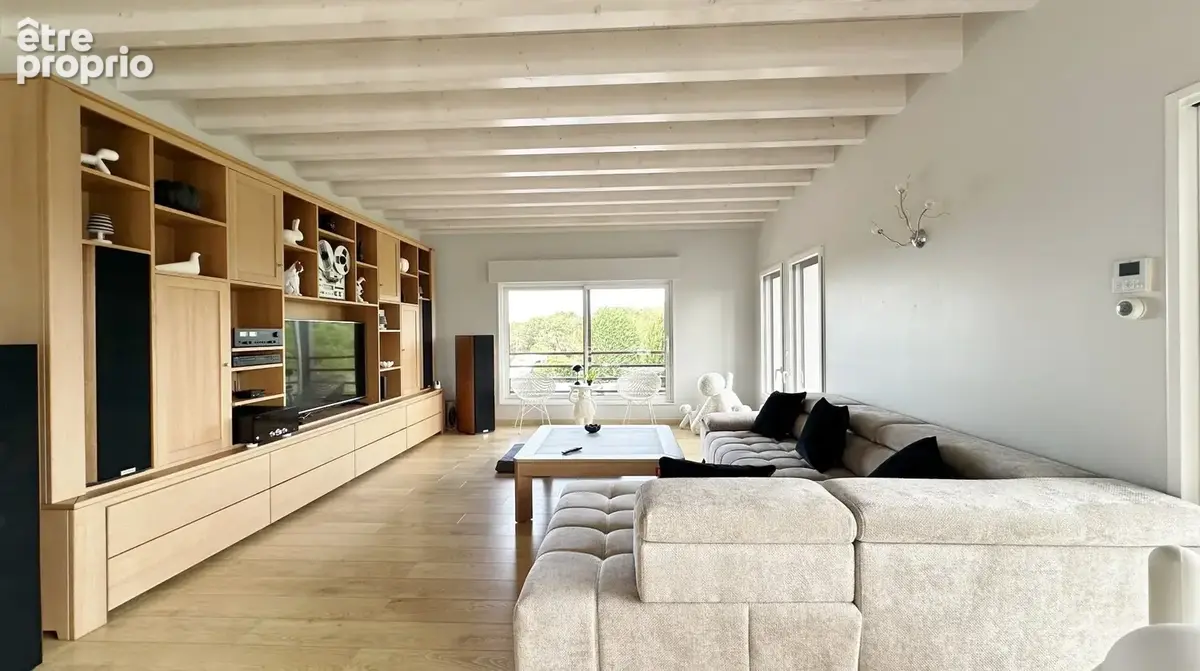 Vue imprenable sur les vallons pour cette superbe villa d'architecte de type t7 de 220 m2 +  sous sol de 110 m2 - photo 9