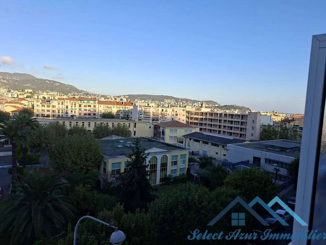 Appartement à NICE