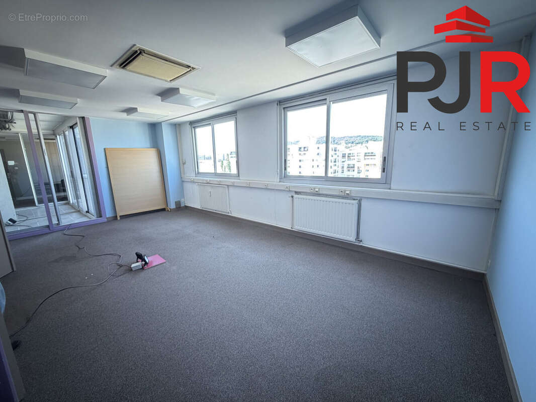 Commerce 427 m² à Vandoeuvre-Les-Nancy  - photo 7