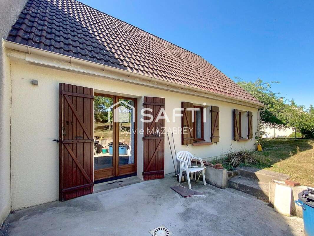 Maison 100 m² à Sergines  - photo 2