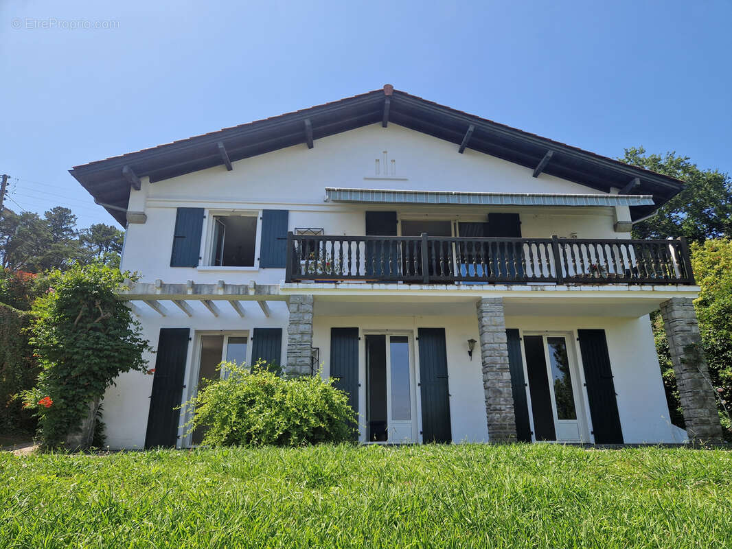 Maison à CIBOURE