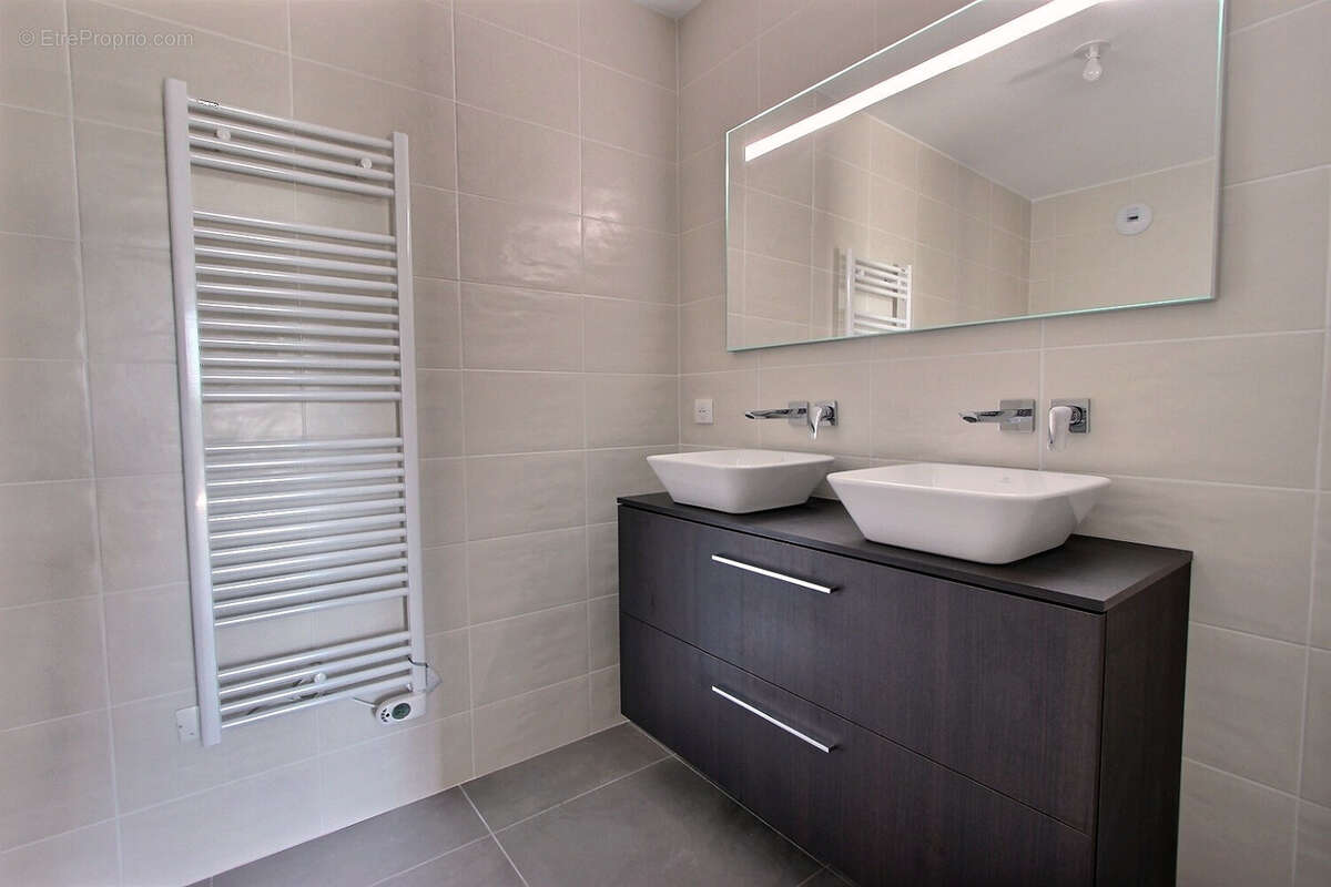 Appartement à ANNECY-LE-VIEUX