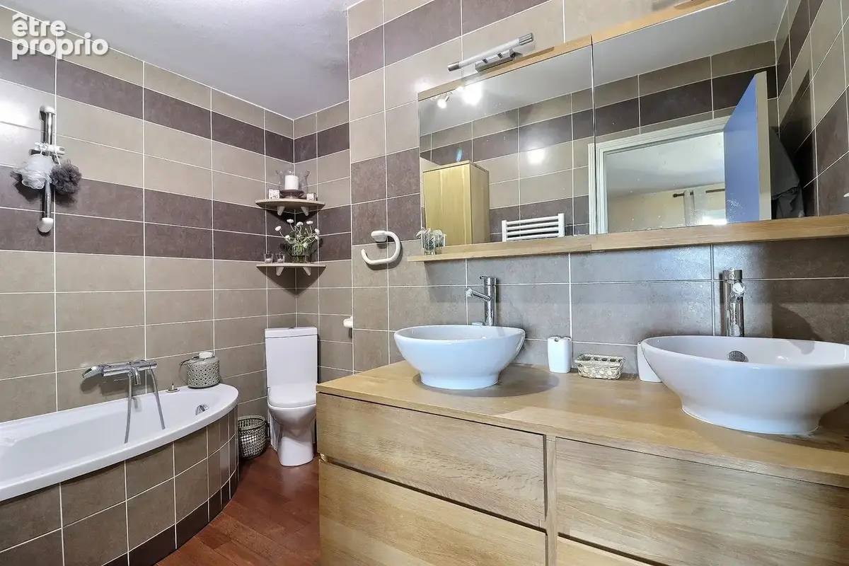 Maison 184 m2 avec piscine et vue - photo 13