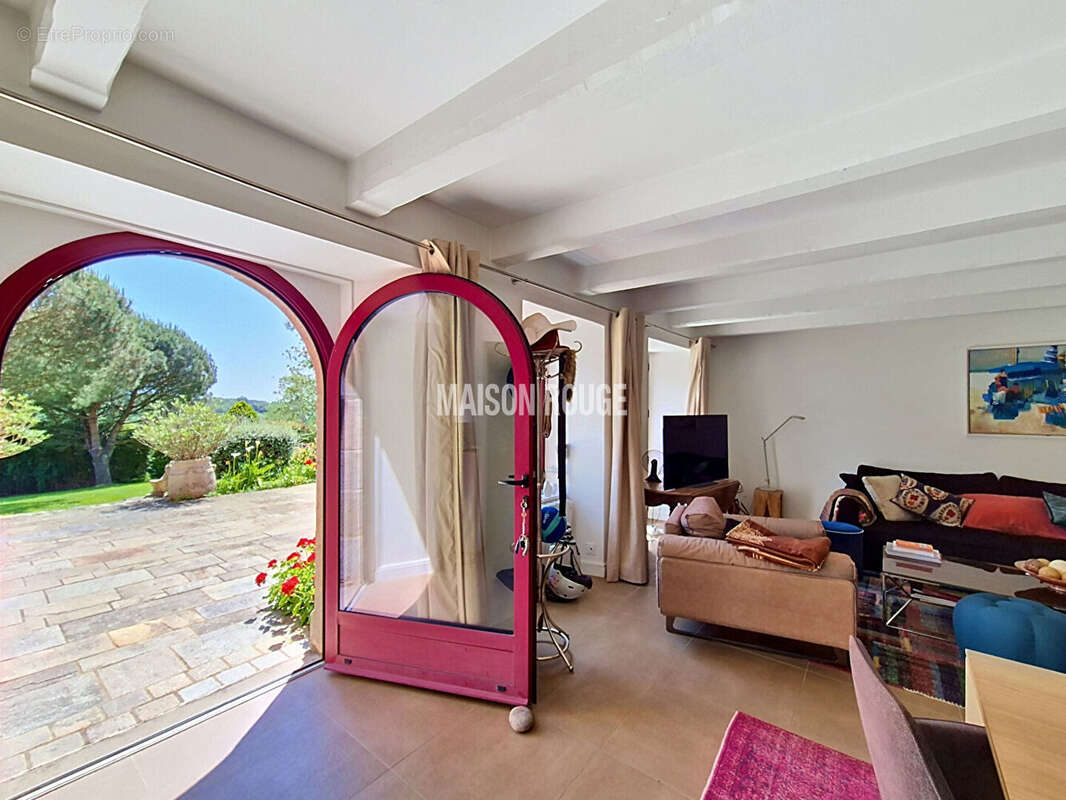 Maison à PLOUER-SUR-RANCE