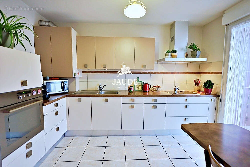 Appartement à CHAMALIERES