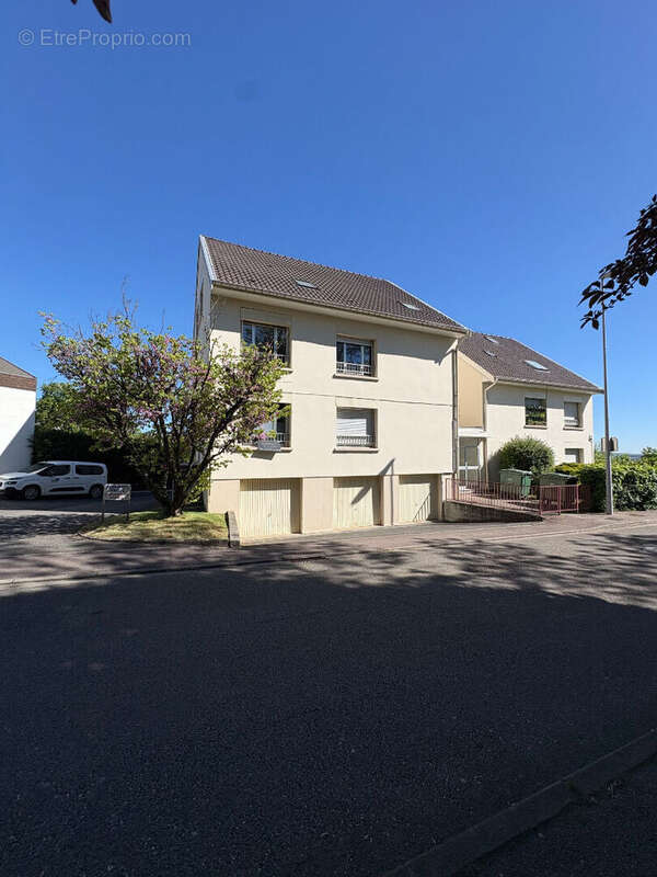 Appartement Duplex meublé 32m2 parking - photo 6