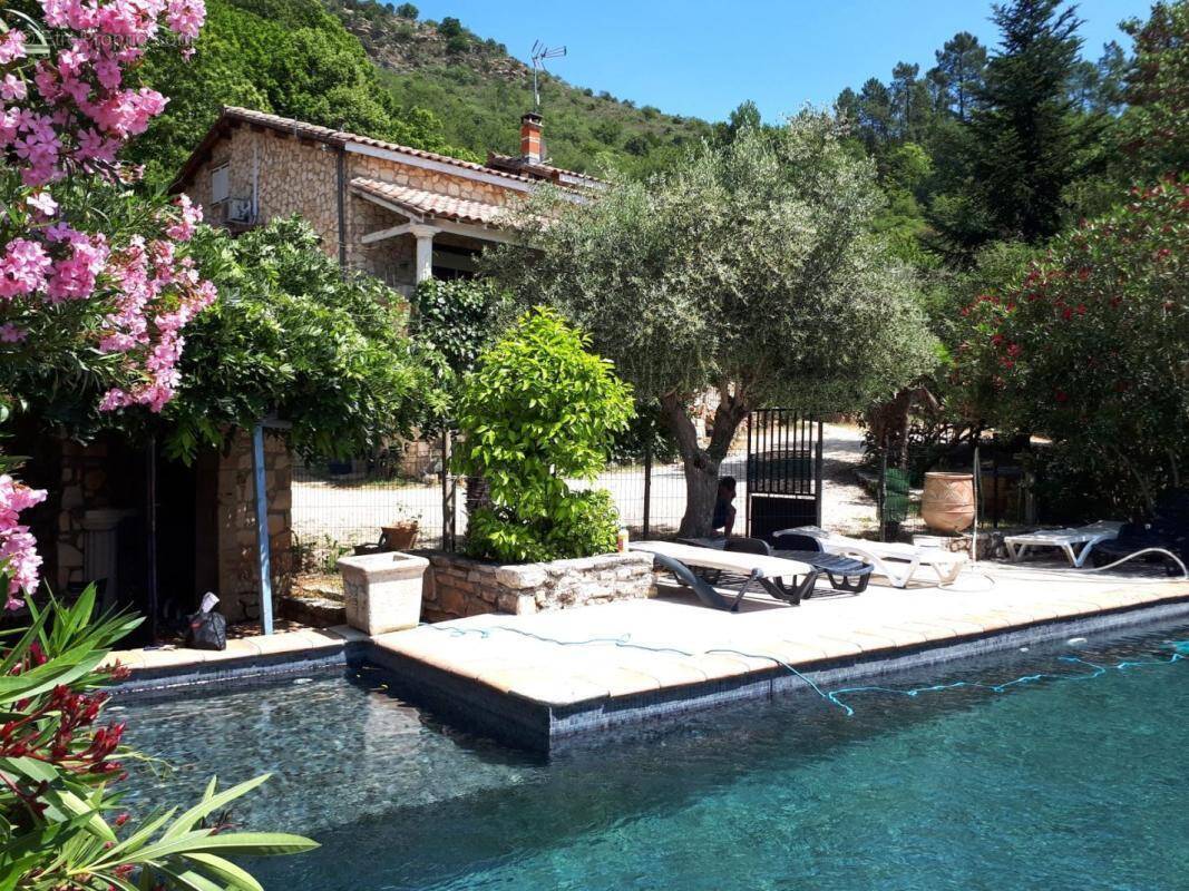 Maison à SAINT-AMBROIX