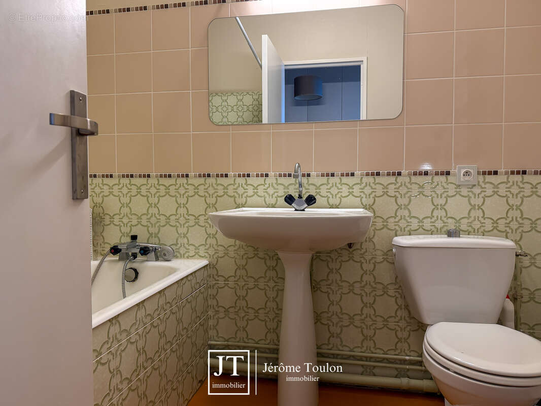 Appartement à VAUX-SUR-MER