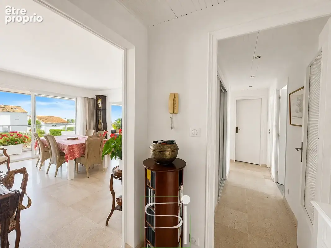 Royan - Pontaillac - Appartement avec terrasse et stationnement - photo 3