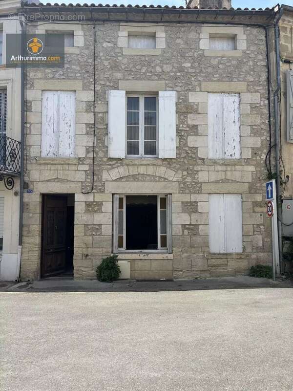 Maison à SAINTE-BAZEILLE