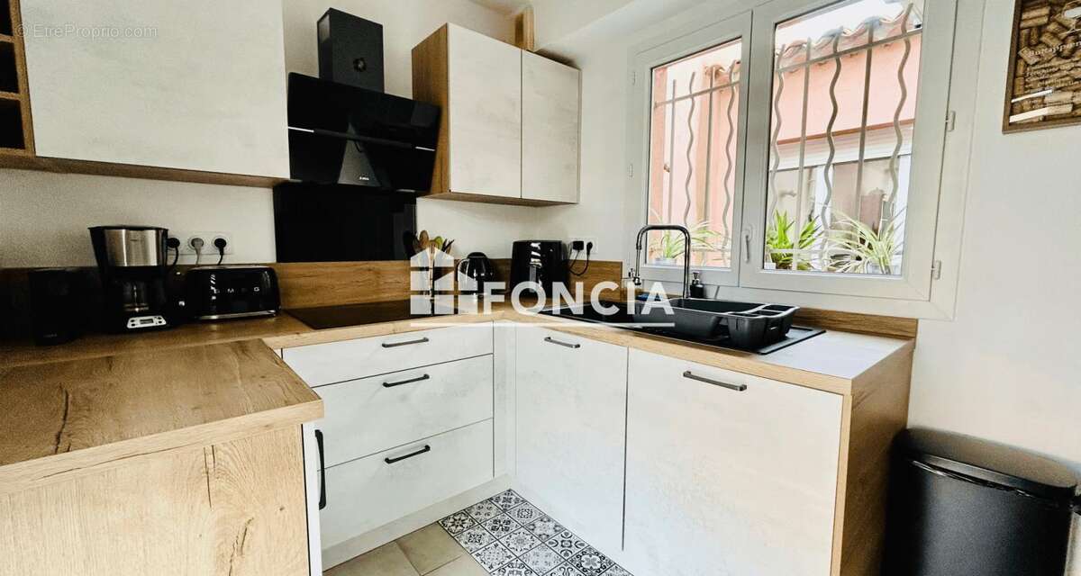 Maison à ROQUEBRUNE-SUR-ARGENS