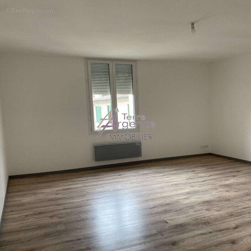 Appartement à BEAUCAIRE