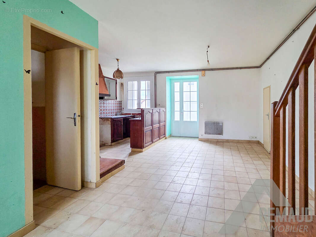 Maison à AIZENAY