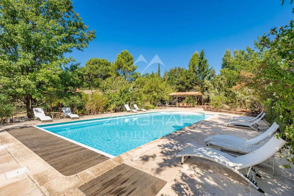 Maison à ROUSSILLON