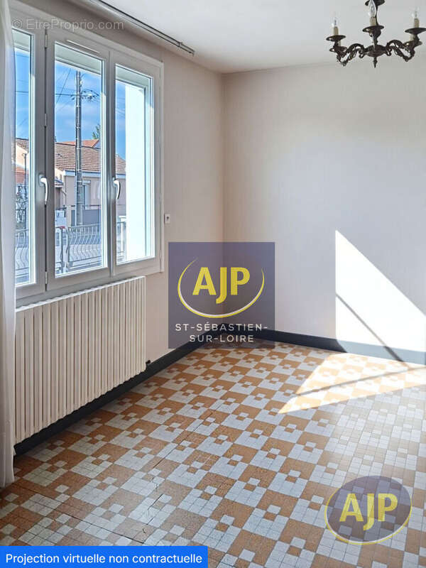 Maison à SAINT-SEBASTIEN-SUR-LOIRE