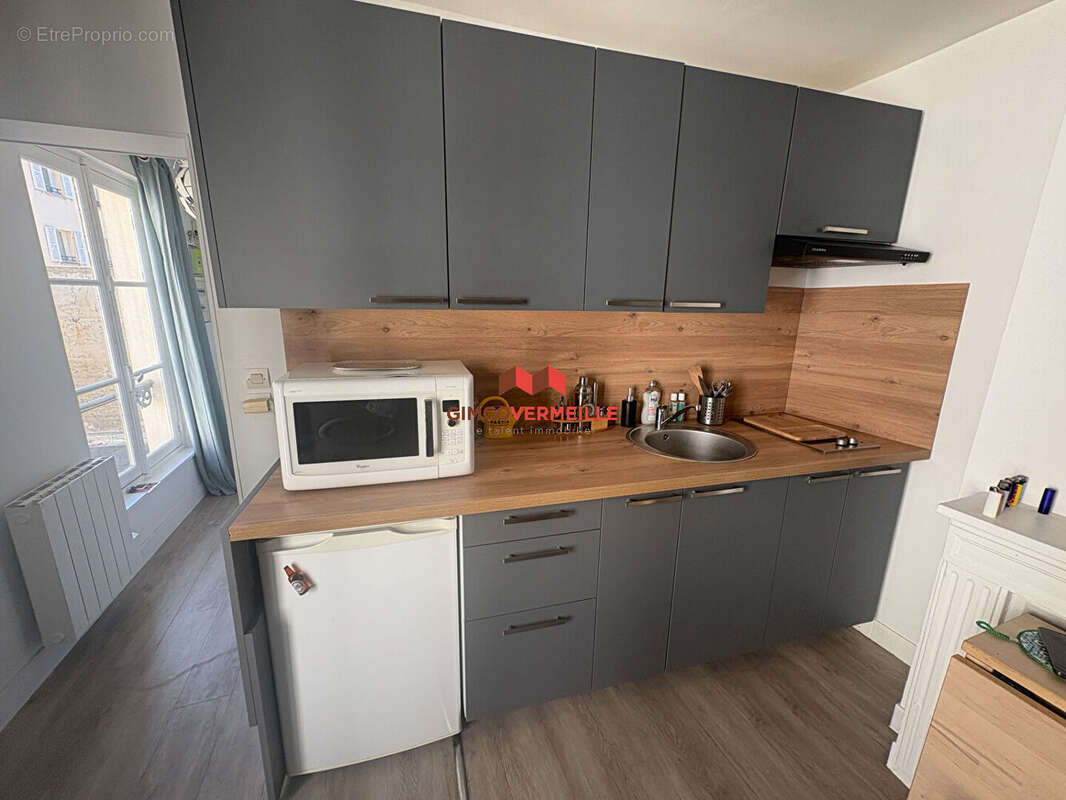 Appartement 28 m² à Versailles  - photo 3
