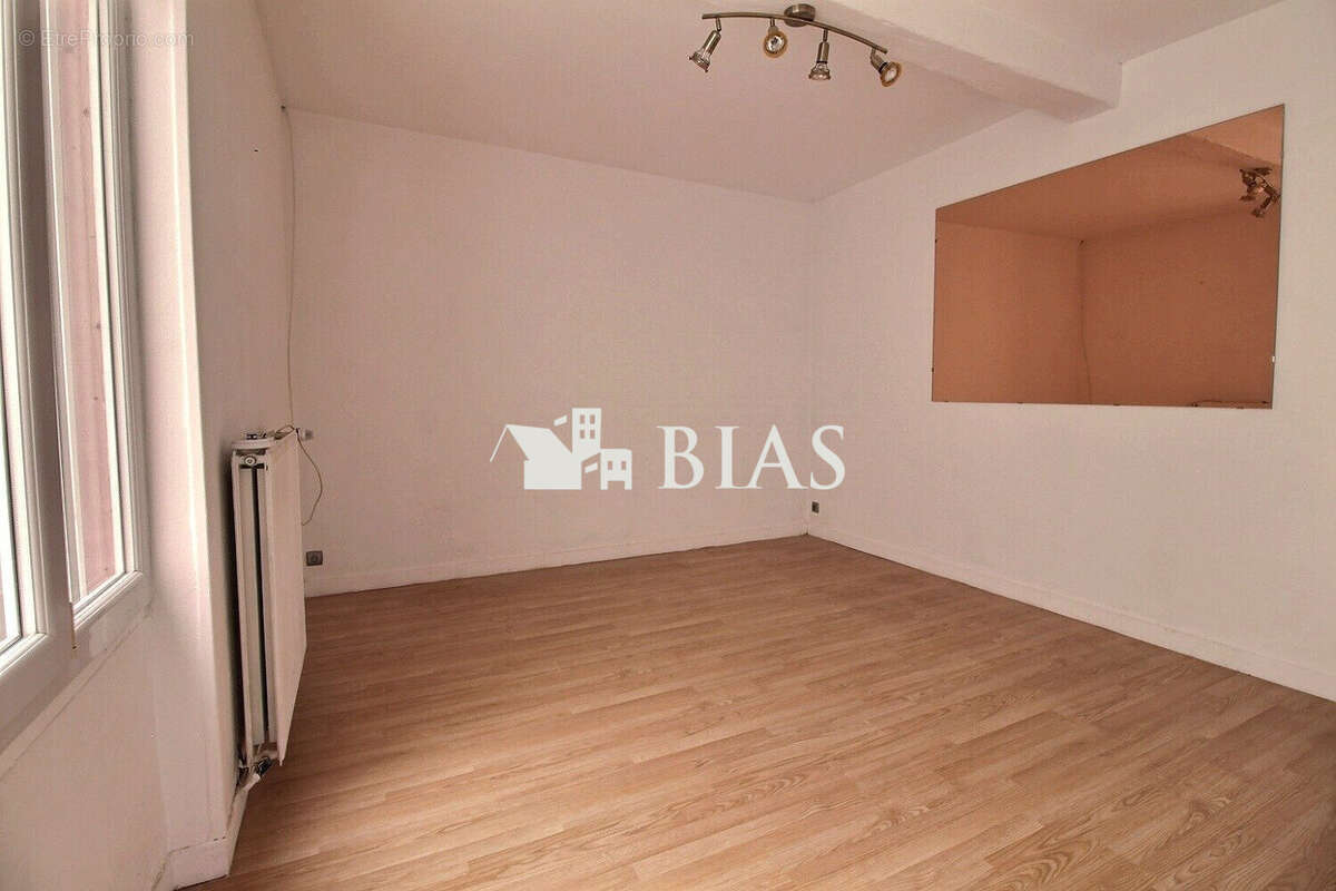 Maison 63 m² à Beaumont-Le-Roger  - photo 5