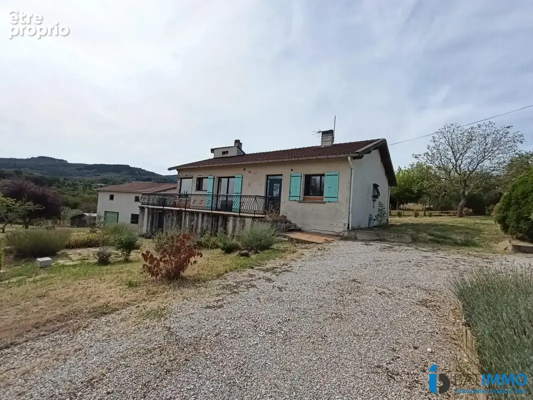 Maison à LABRUGUIERE