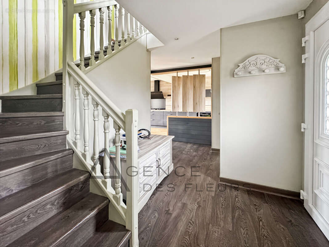 Maison à TOURVILLE-LA-RIVIERE