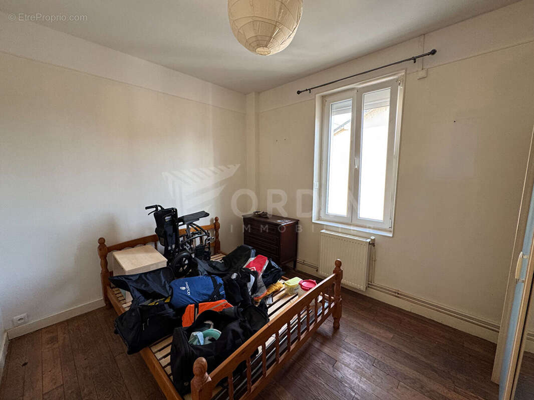 Maison à COSNE-COURS-SUR-LOIRE