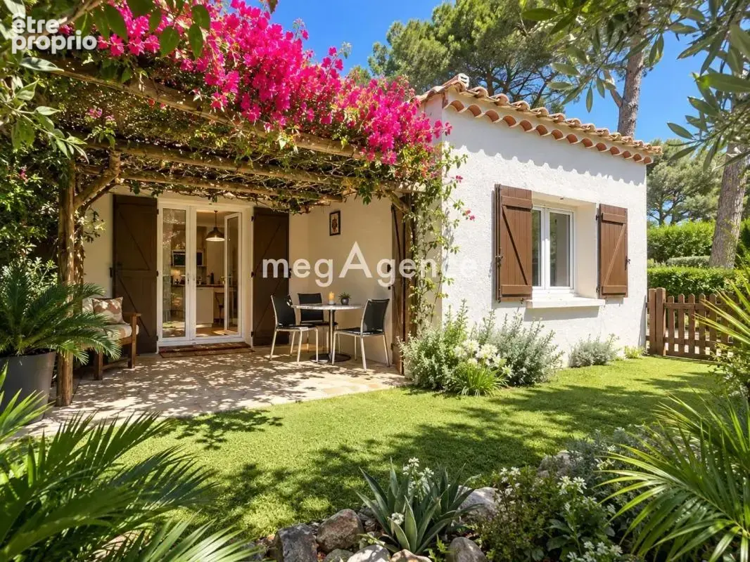 Maison à SIX-FOURS-LES-PLAGES