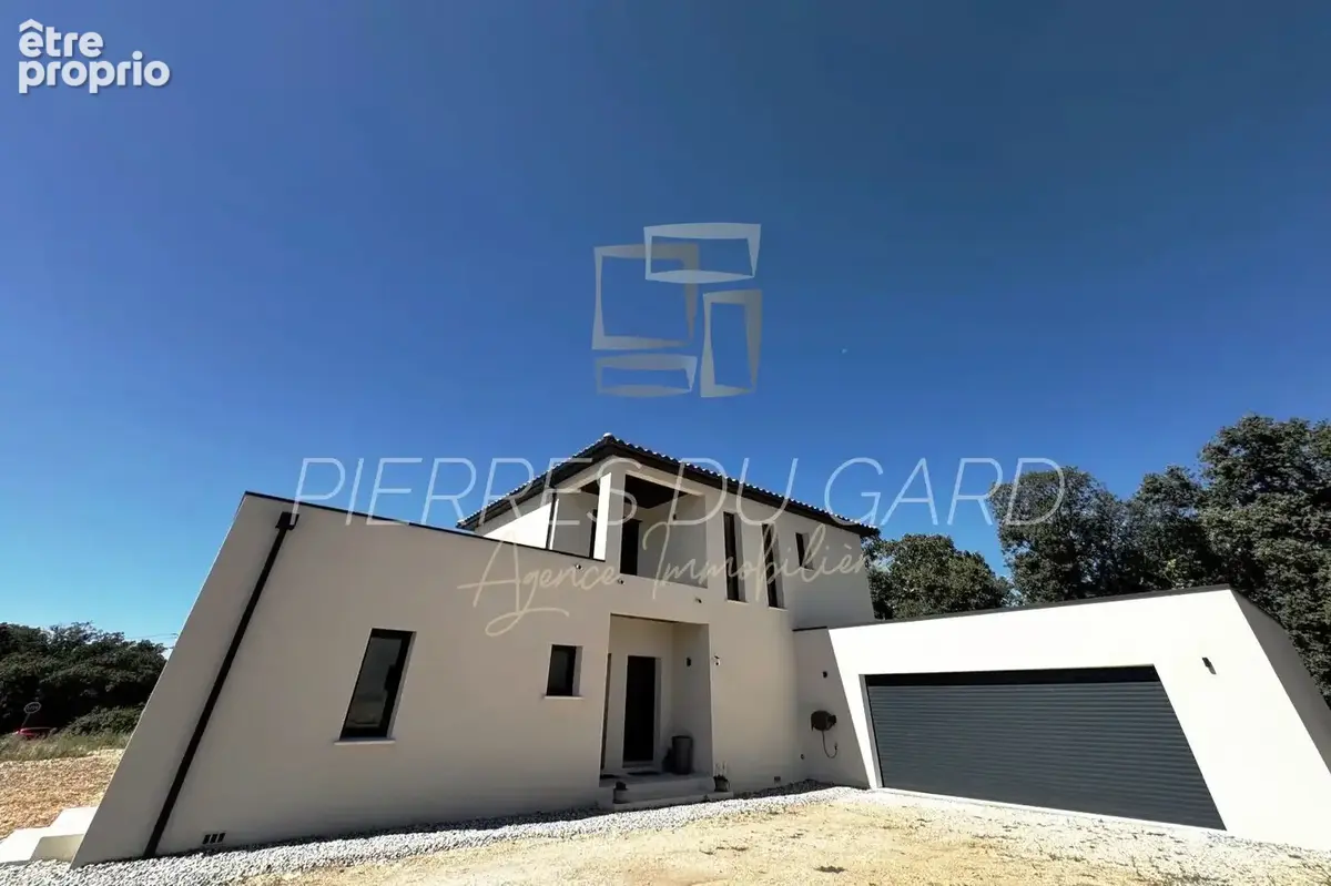 Maison 150 m² à Uzes  - photo 4