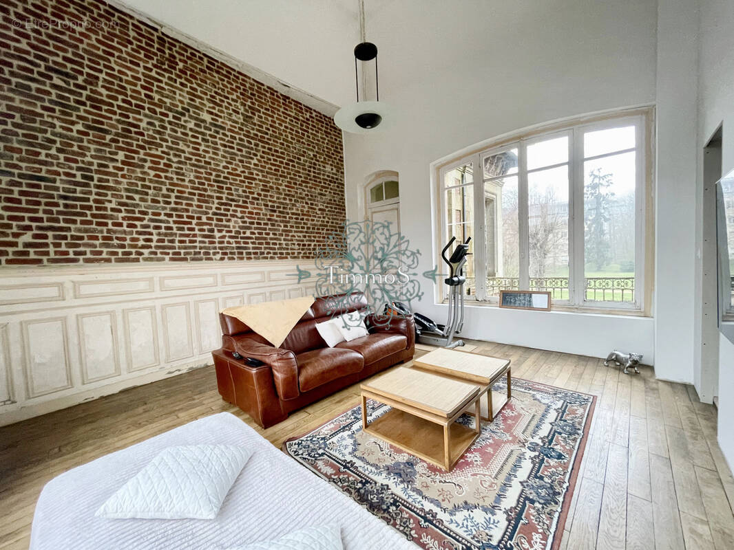 Maison à MOUY