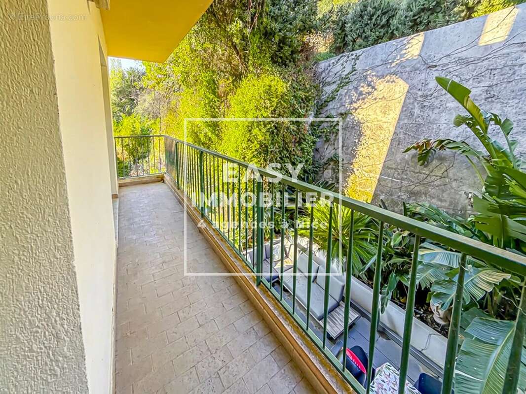 Appartement à MENTON