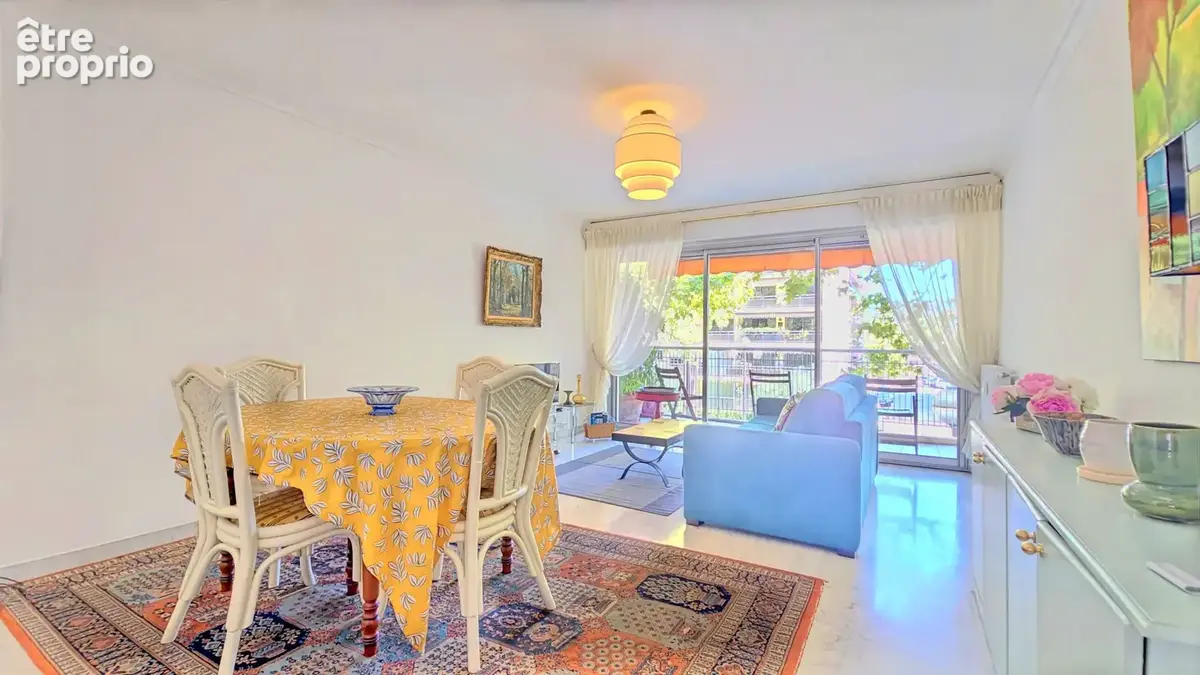 CANNES à vendre 3 pièces traversant traversant de 83 m2 avec terrasses - photo 4