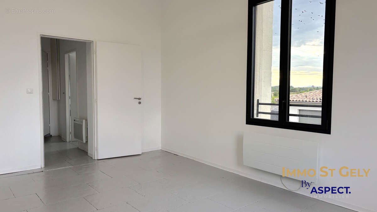 Appartement à LUNEL