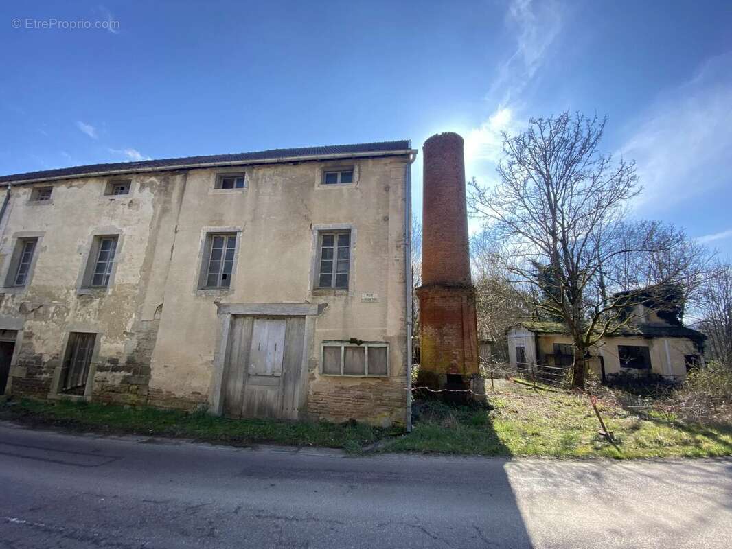 Maison à GISSEY-SUR-OUCHE