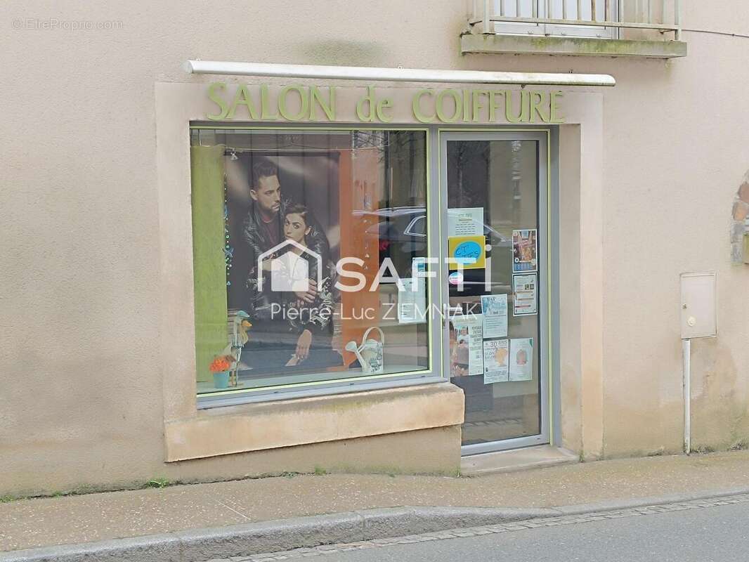 Photo 5 - Commerce à VILLIERS-CHARLEMAGNE