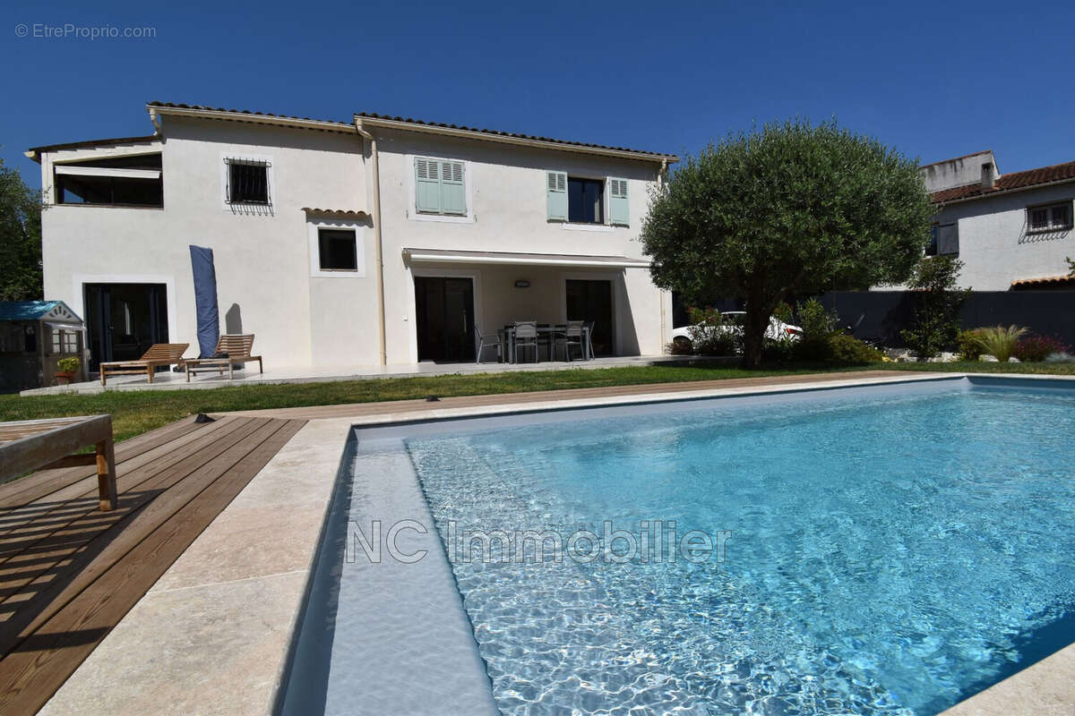 Maison à LA COLLE-SUR-LOUP