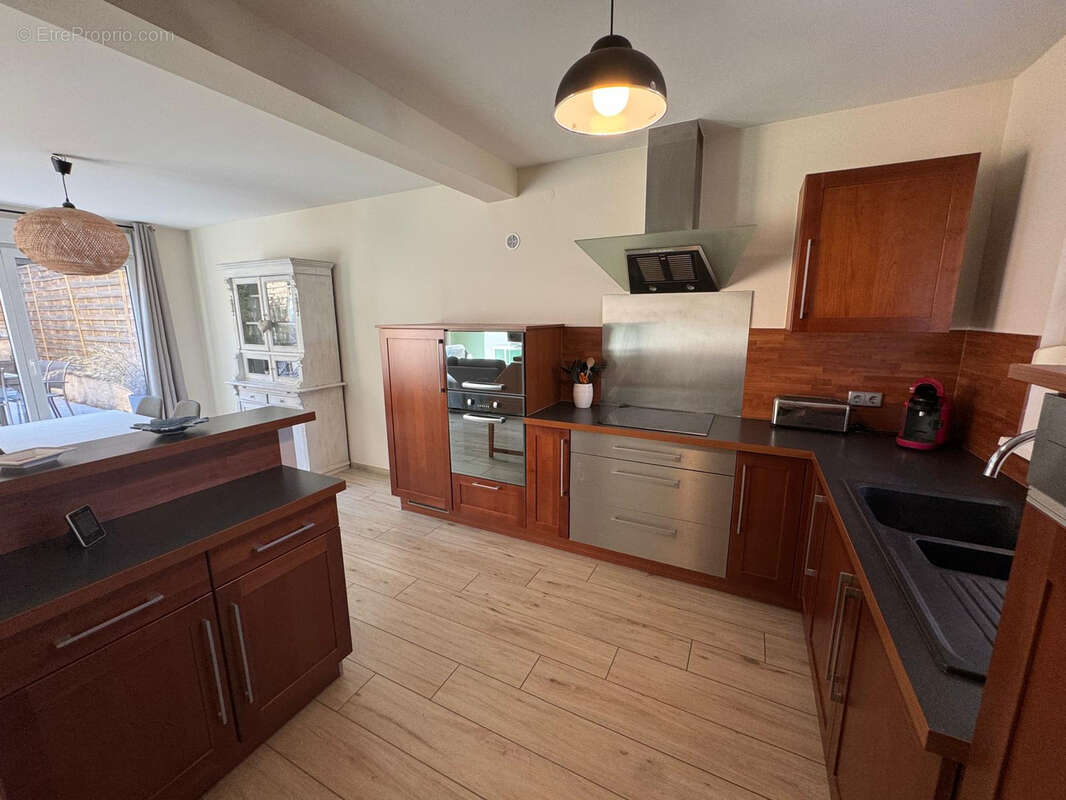 Maison 117 m2   3 chambres + grande terrasse   197 000 € - photo 11