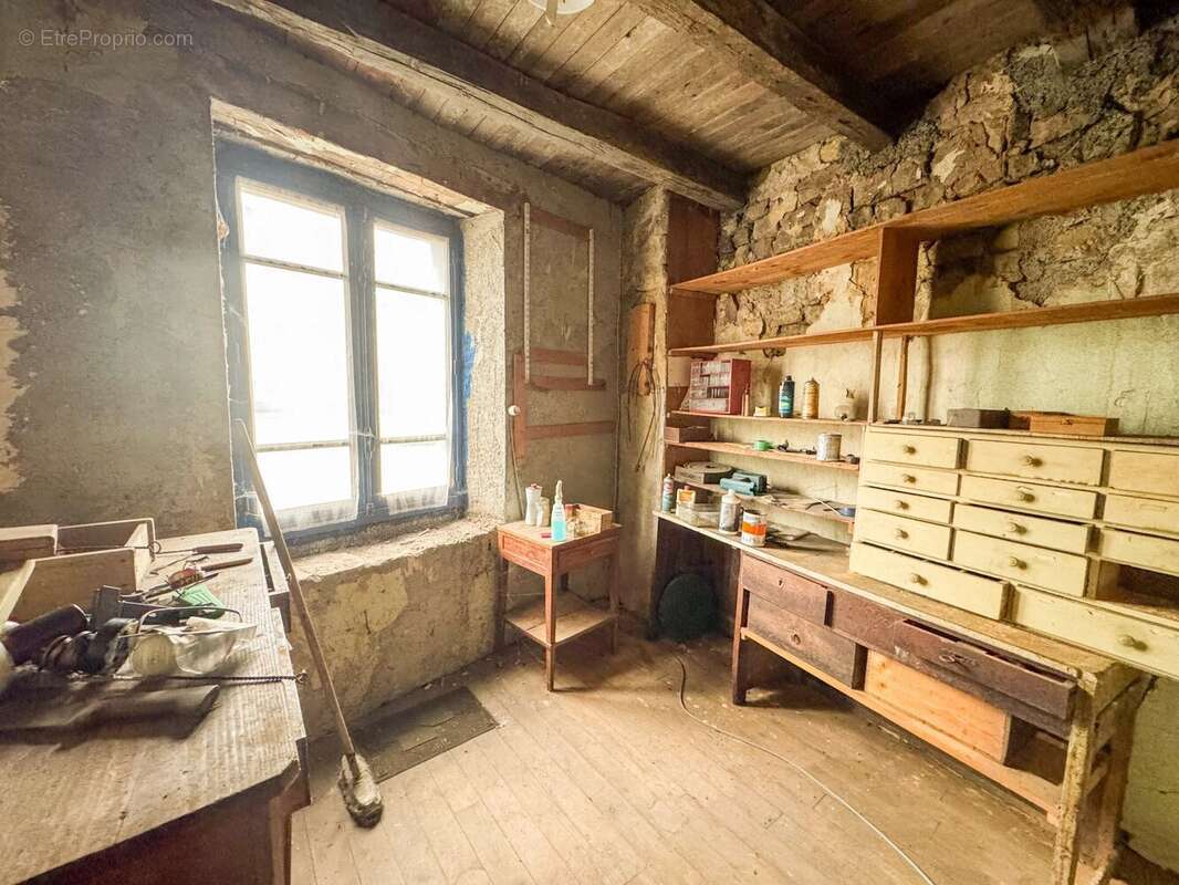 Maison à FAYL-BILLOT