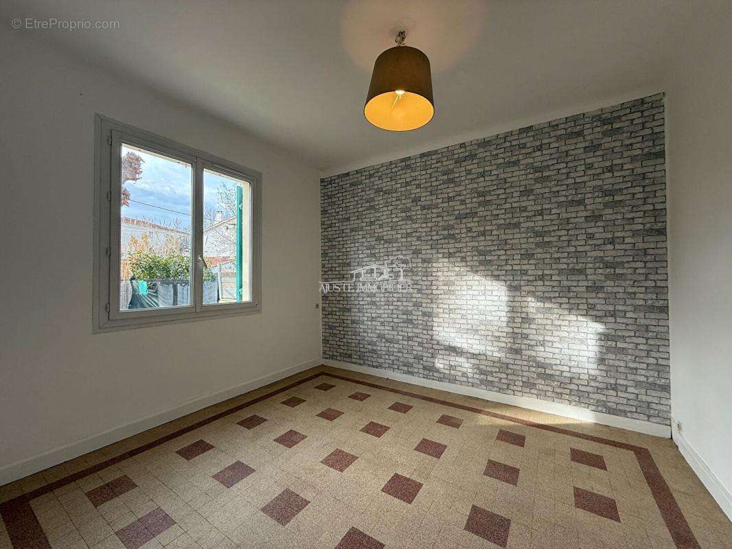 Maison de 150m2 divisée en 2 habitations - photo 4