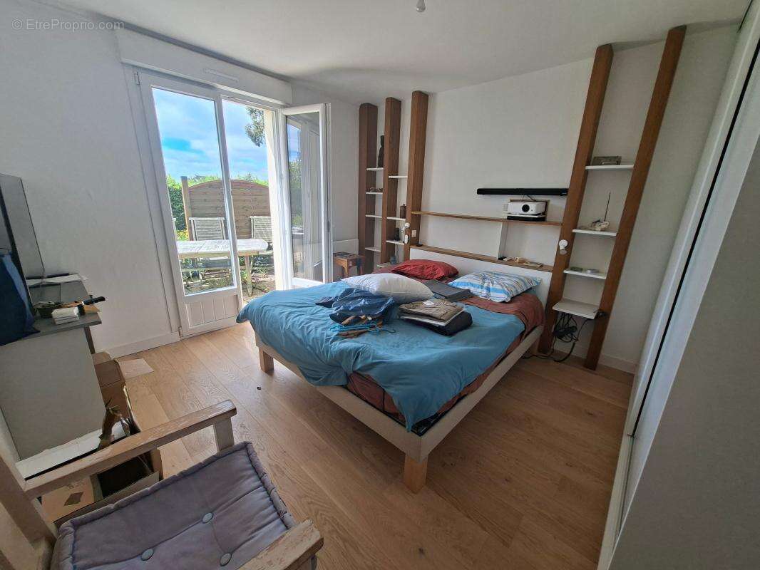 Le calme de la campagne à deux pas du centre-ville, une maison familiale entièrement rénovée ! - photo 8