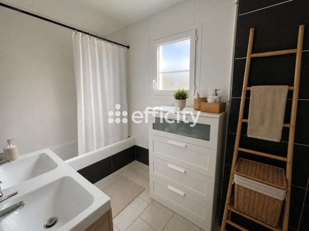 Maison 90 m² à Bruges  - photo 4